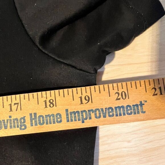 Under Armour L Graphic T Shirt Only The Tough Survive Heat Gear Semi Fitted - Picture 8 of 10